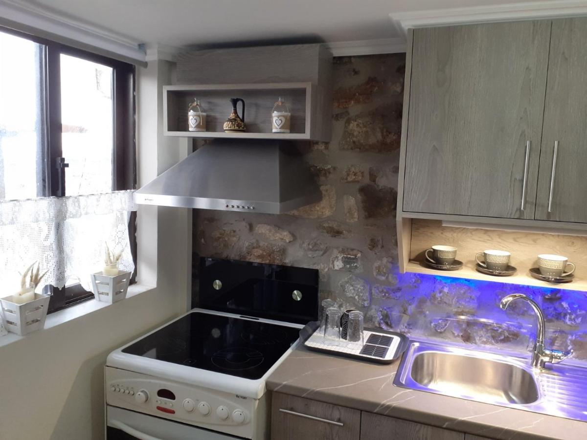 Apartament Stone Clock'S House Nafpaktos Zewnętrze zdjęcie