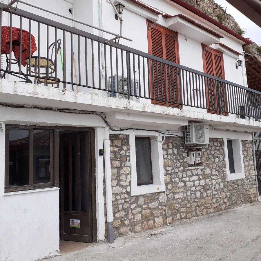 Apartament Stone Clock'S House Nafpaktos Zewnętrze zdjęcie
