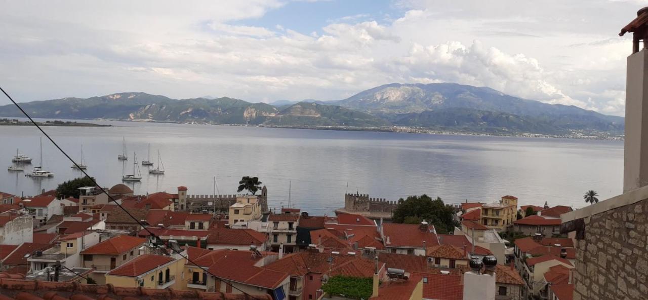 Apartament Stone Clock'S House Nafpaktos Zewnętrze zdjęcie