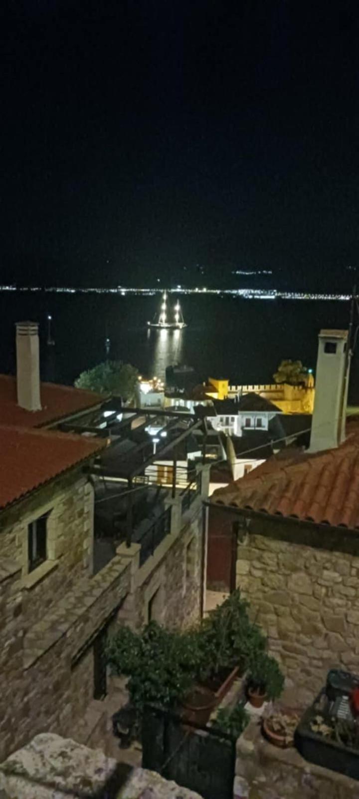 Apartament Stone Clock'S House Nafpaktos Zewnętrze zdjęcie